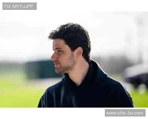 拉门斯谈卡里克执教风格强调基础训练的重要性与坚持